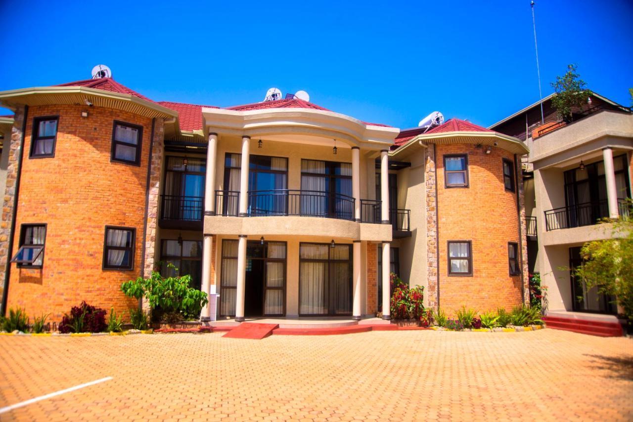 Quality Inn Hotel Kigali Exterior photo